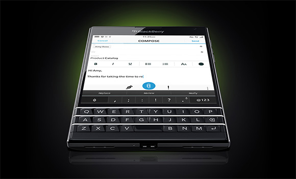 BlackBerry Passport lanzado en los EE.UU., Canad� y Reino Unido