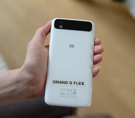 ZTE Grand S Flex y Blade APEX aterrizan en el mercado español