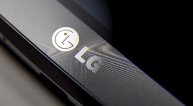 Los detalles de nivel de entrada LG K7 en la superficie